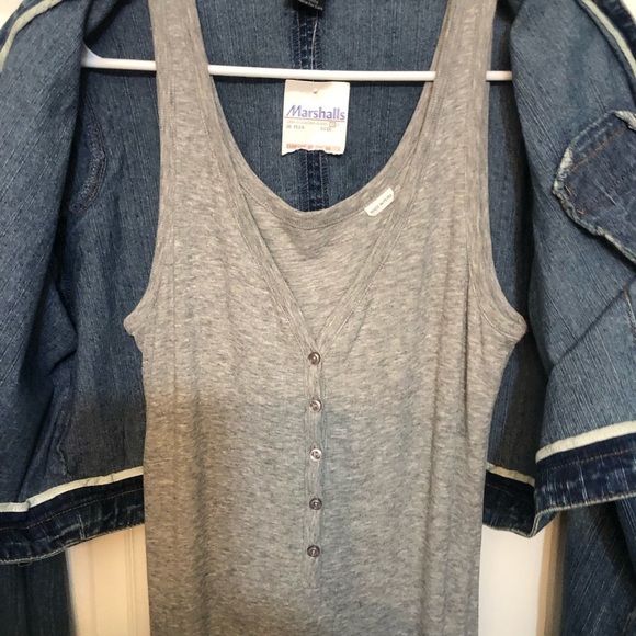 Gray Maxi dress size large soft scoop neck maxi dress slim to full with stretch - Picture 2 of 10